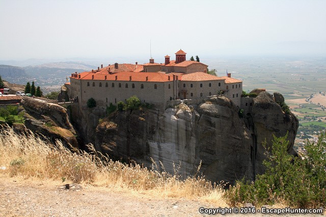 Agios Stefanos, Monastery