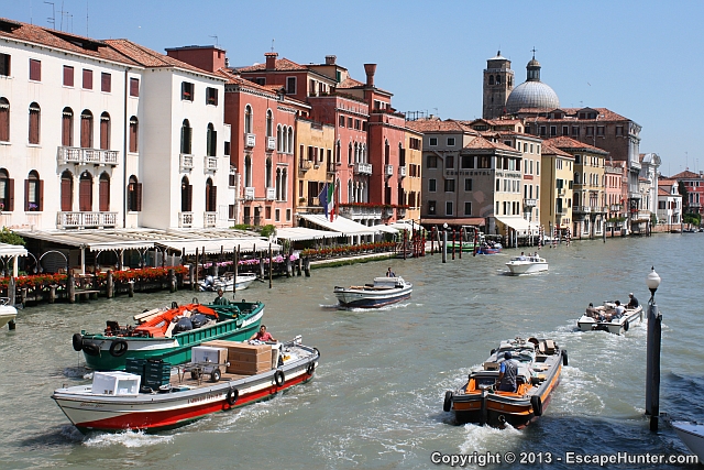 Canal Grande traffic in Venice