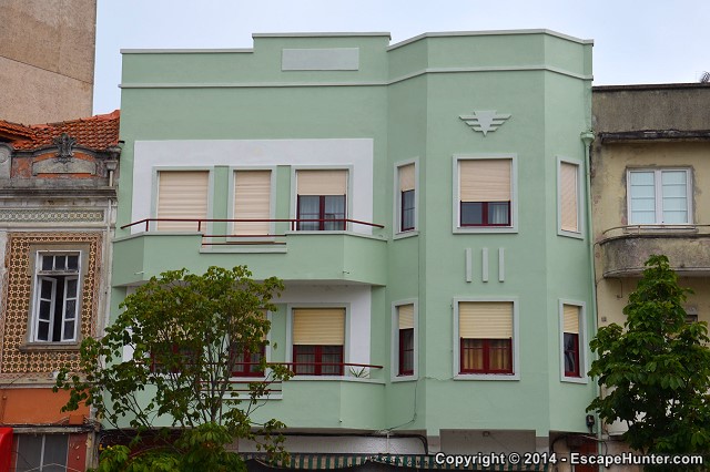 Green Art Deco building