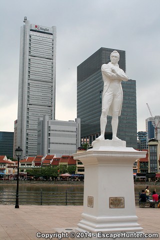 Stamford Raffles statue