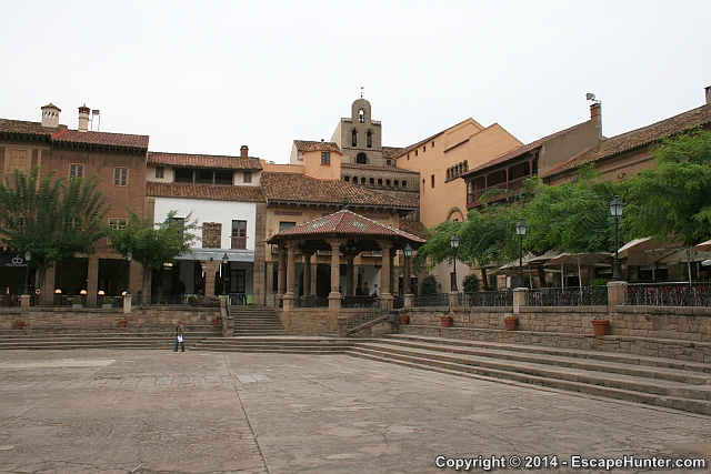 Poble Espanyol: the plaza