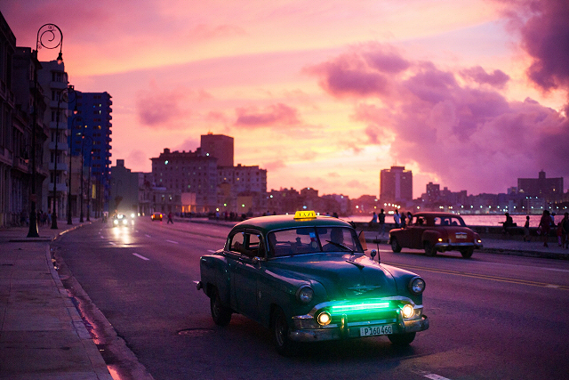 Evening taxi in Havana