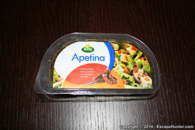 Sun-dried tomato salad