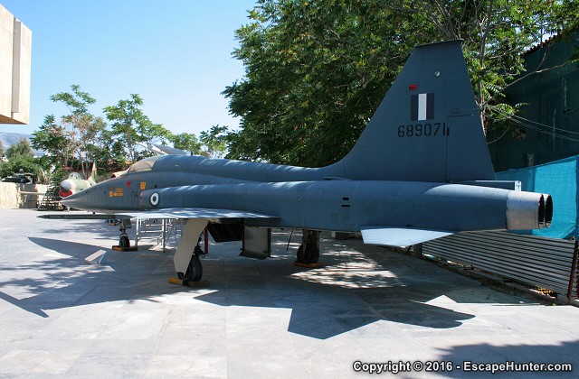 Greek F-5 fighter jet