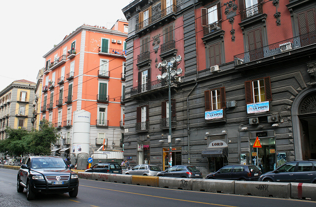 Luxury SUV in Naples