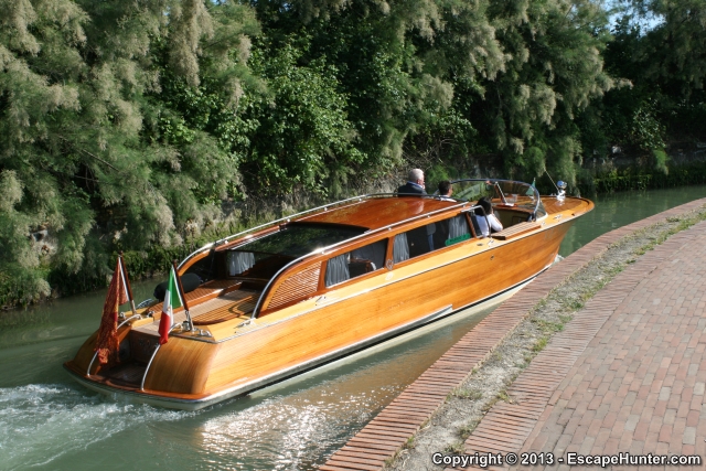 Water taxi in Torcello