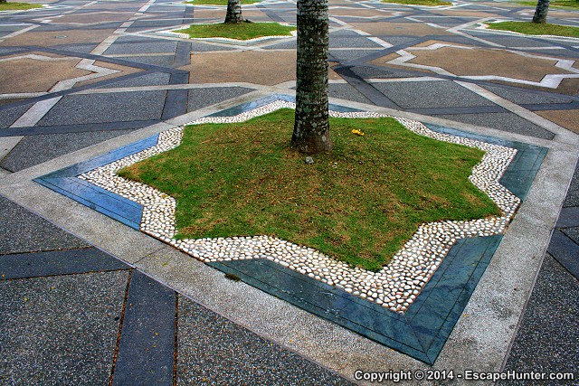 8-pointed star shape