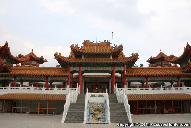 Thean Hou Temple terrace, stairs, roofs