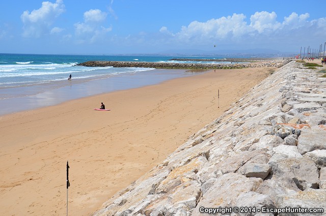 Low tide at Caparica Beach