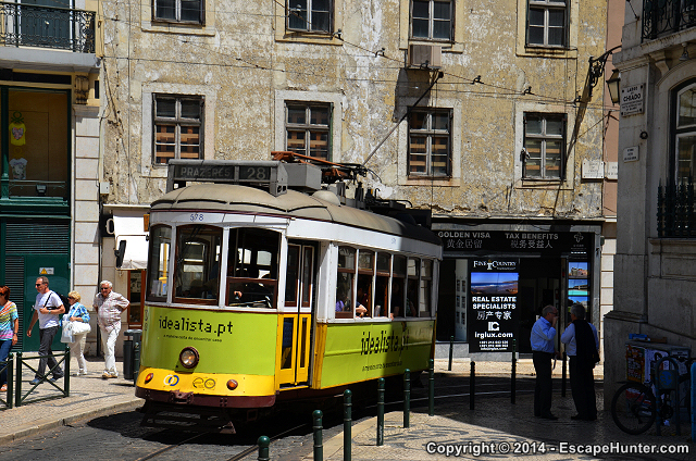 Chiado tram