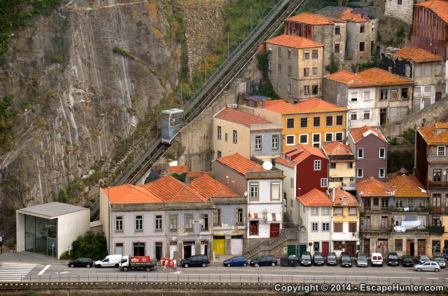 Porto funicular station