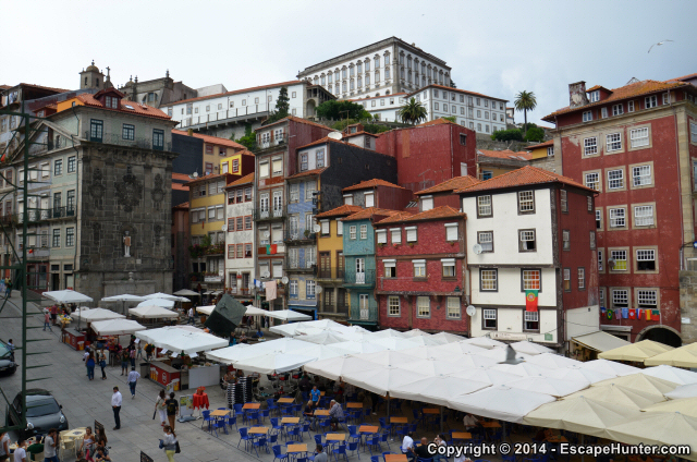 Praça da Ribeira buildings