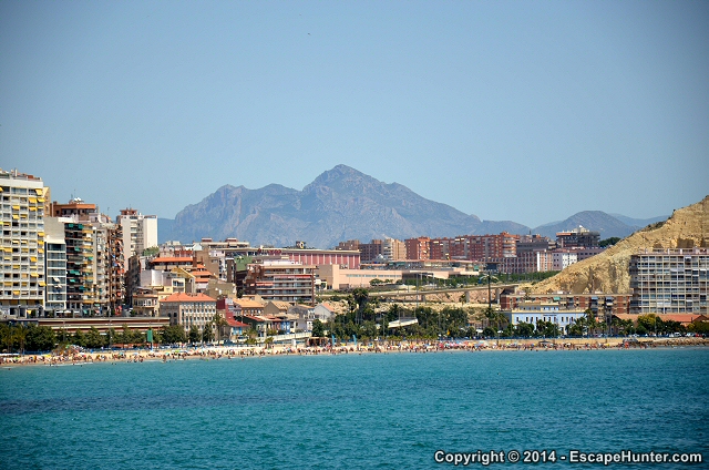 Playa del Postiguet from Muelle Levante