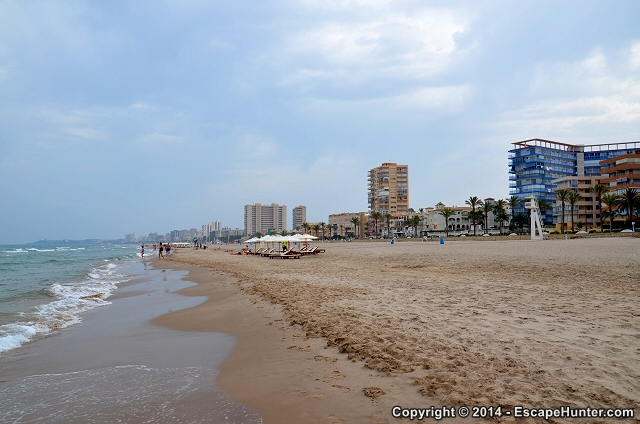 Beach after a light breeze