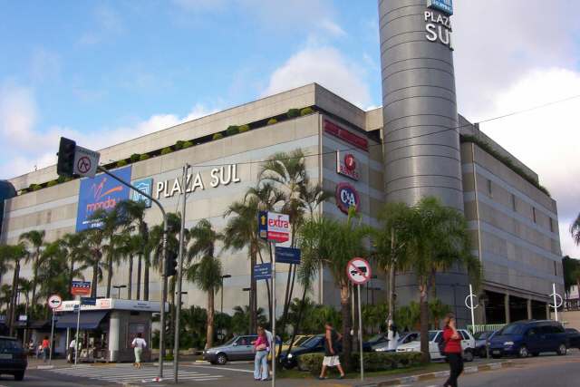 Shopping mall WiFi